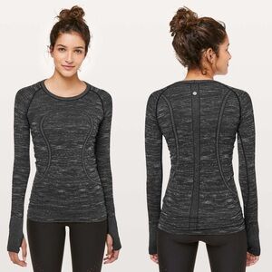 Lululemon Swiftly Tech Long Sleeve Crew Heathered Black /White 8 Athletic Top